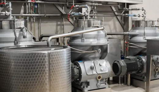 oleificio cericola 0002 dalla raccolta all olio denocciolato 4 estrazione centrifuga decanter