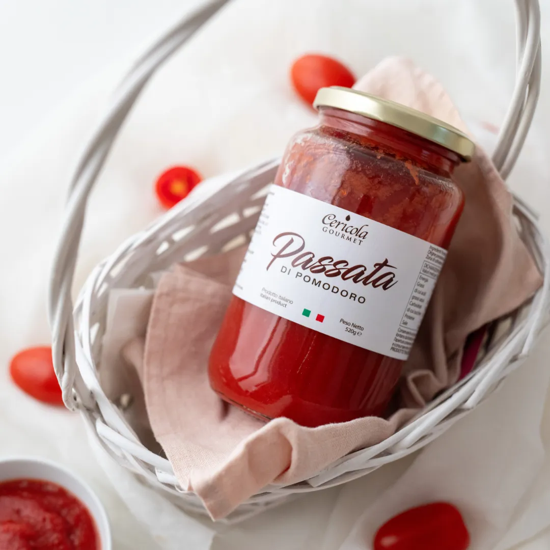 passata di pomodoro oleificio cericola dettaglio 2